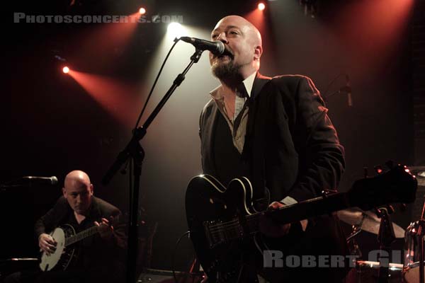 MICHAEL J SHEEHY AND THE HIRED MOURNERS - 2009-10-11 - PARIS - La Maroquinerie - Michael J. Sheehy - Patrick McCarthy